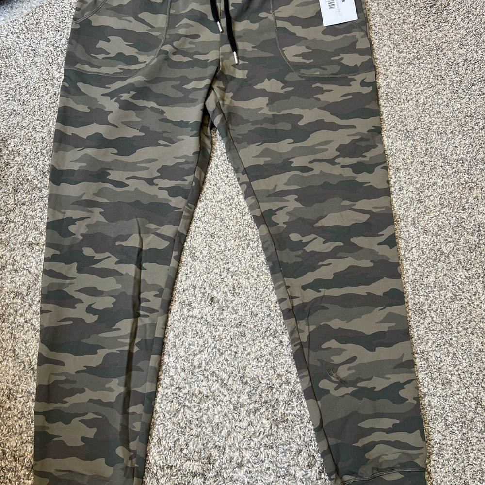 ZYIA Camo Joggers in Olive and Dark Green